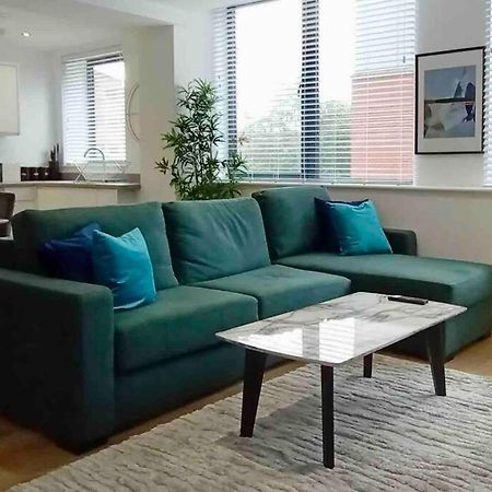 Luxury 2 Bed 2 Bath Flat Near Old Trafford Apartment Manchester Exterior foto