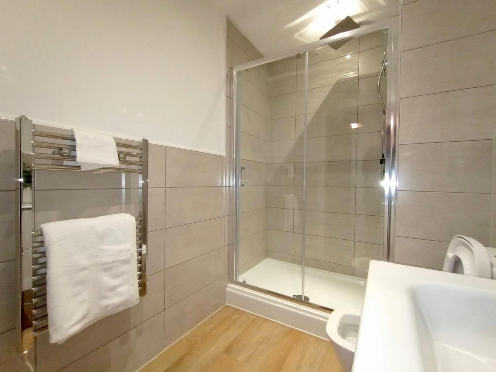 Luxury 2 Bed 2 Bath Flat Near Old Trafford Apartment Manchester Exterior foto