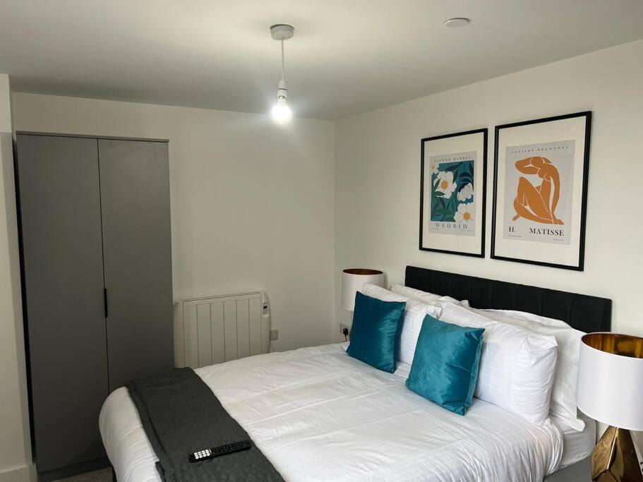 Luxury 2 Bed 2 Bath Flat Near Old Trafford Apartment Manchester Exterior foto