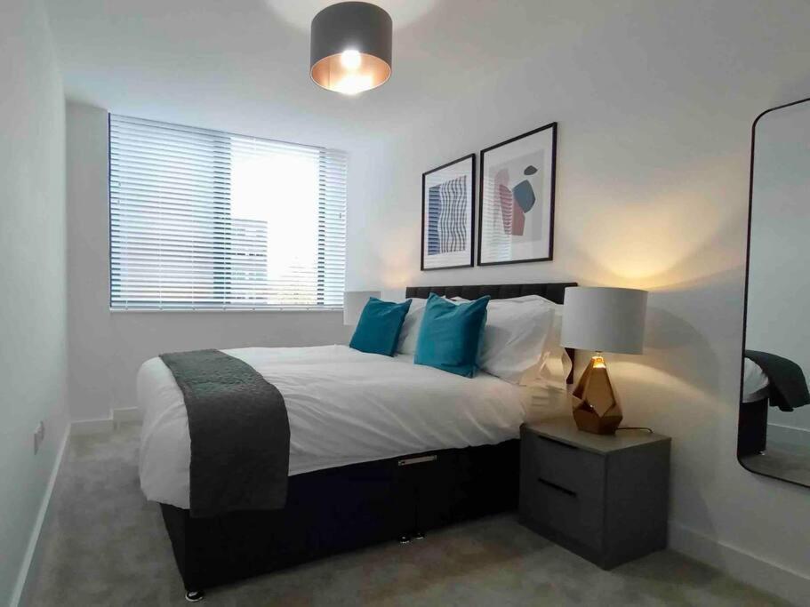 Luxury 2 Bed 2 Bath Flat Near Old Trafford Apartment Manchester Exterior foto