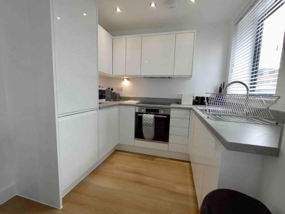 Luxury 2 Bed 2 Bath Flat Near Old Trafford Apartment Manchester Exterior foto