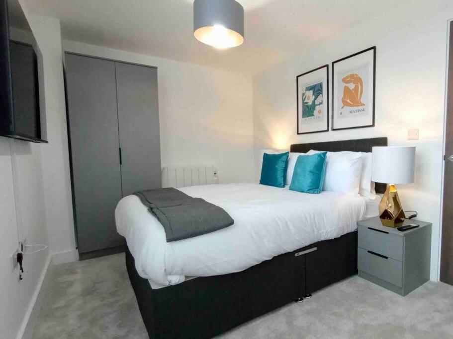 Luxury 2 Bed 2 Bath Flat Near Old Trafford Apartment Manchester Exterior foto
